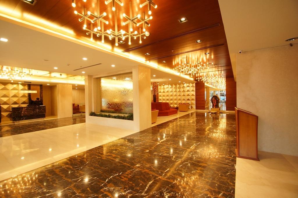 Dolphin Hotel Вішакхапатнам Екстер'єр фото